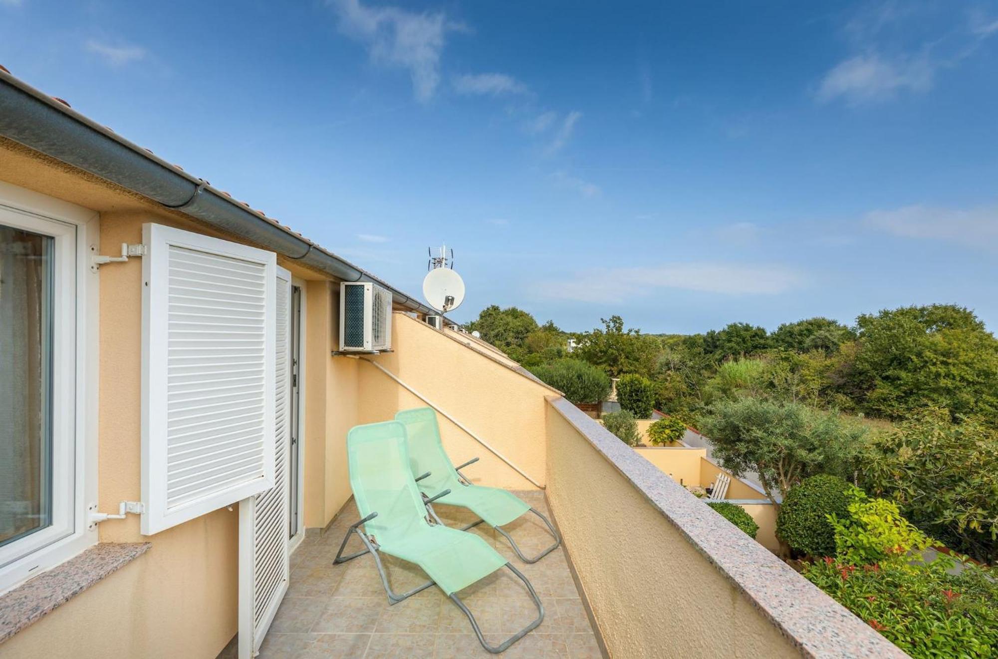 Apartment Buneta With Relaxing Outdoor Area Liznjan Bagian luar foto